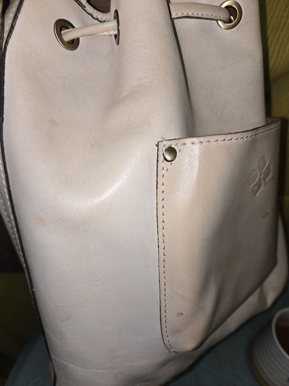 Patricia Nash! EUC💯 Womens Floral Embossed Cream Leather HOBO Set - Picture 6 of 16
